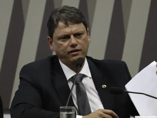 Tarcísio de Freitas (foto: Fábio Rodrigues-Pozzebom/Agência Brasil)