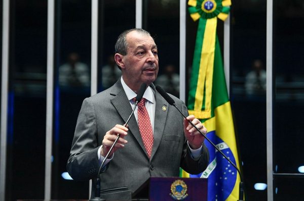 Omar Aziz (foto: Marcos Oliveira/Agência Senado)