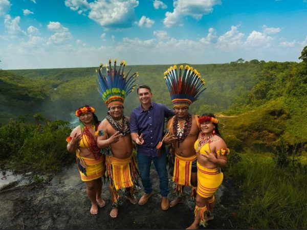 Flávio Bolsonaro (foto: Comunicação Oficial / Campanha Flávio Bolsonaro)