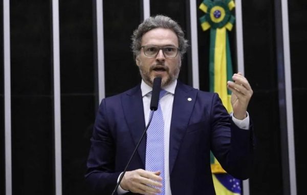 Fred Costa (foto: Kayo Magalhães / Câmara dos Deputados)