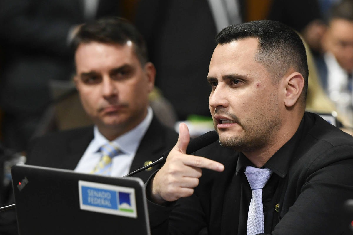 Flávio e Cleitino (Foto: Roque de Sá/Agência Senado)