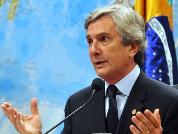 Fernando Collor (foto: Marcello Casal Jr./Agência Brasil)