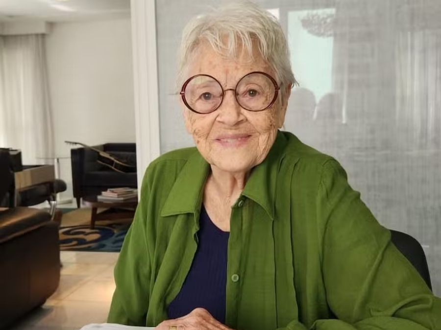 Adélia Prado (foto: Ana Prado/Divulgação)