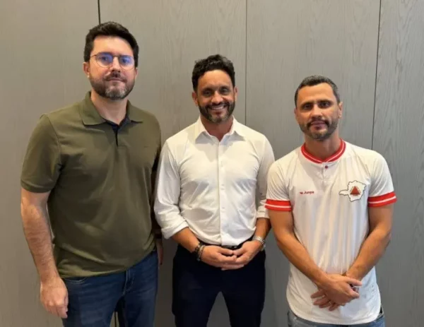 Cleitinho, Falcão e Toscano ( foto divulgação)