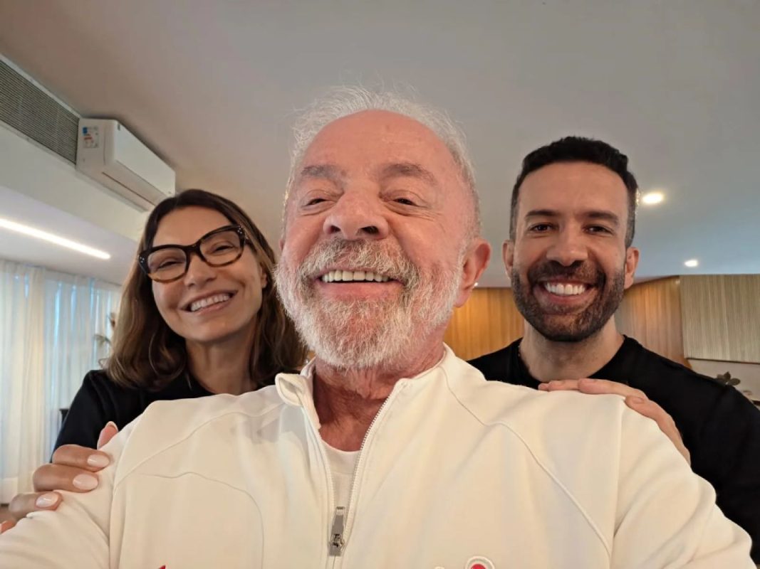 Janja, Lula e Janones (Foto: Janones/Divulgação)