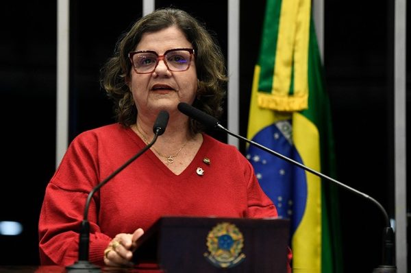 Teresa Leitão (foto: Jefferson Rudy/Agência Senado Fonte: Agência Senado)
