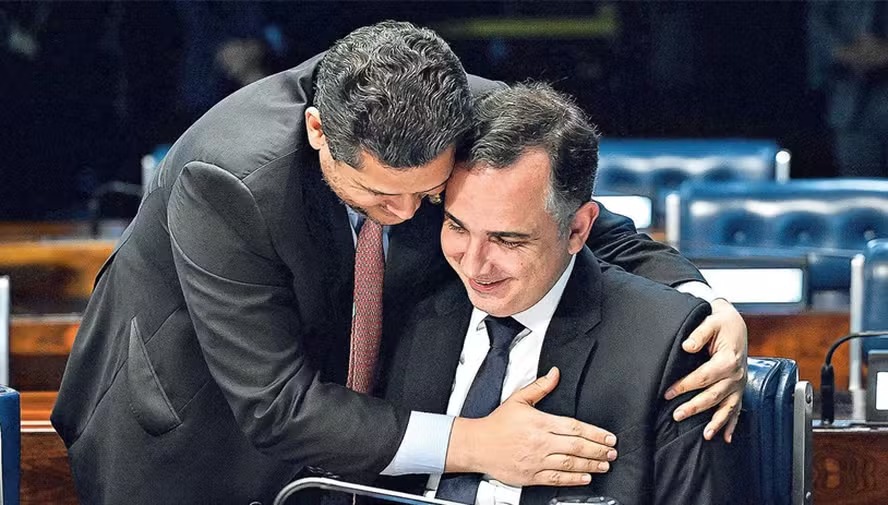 Alcolumbre e Pacheco (Foto: Carlos Moura/Agência Senado)